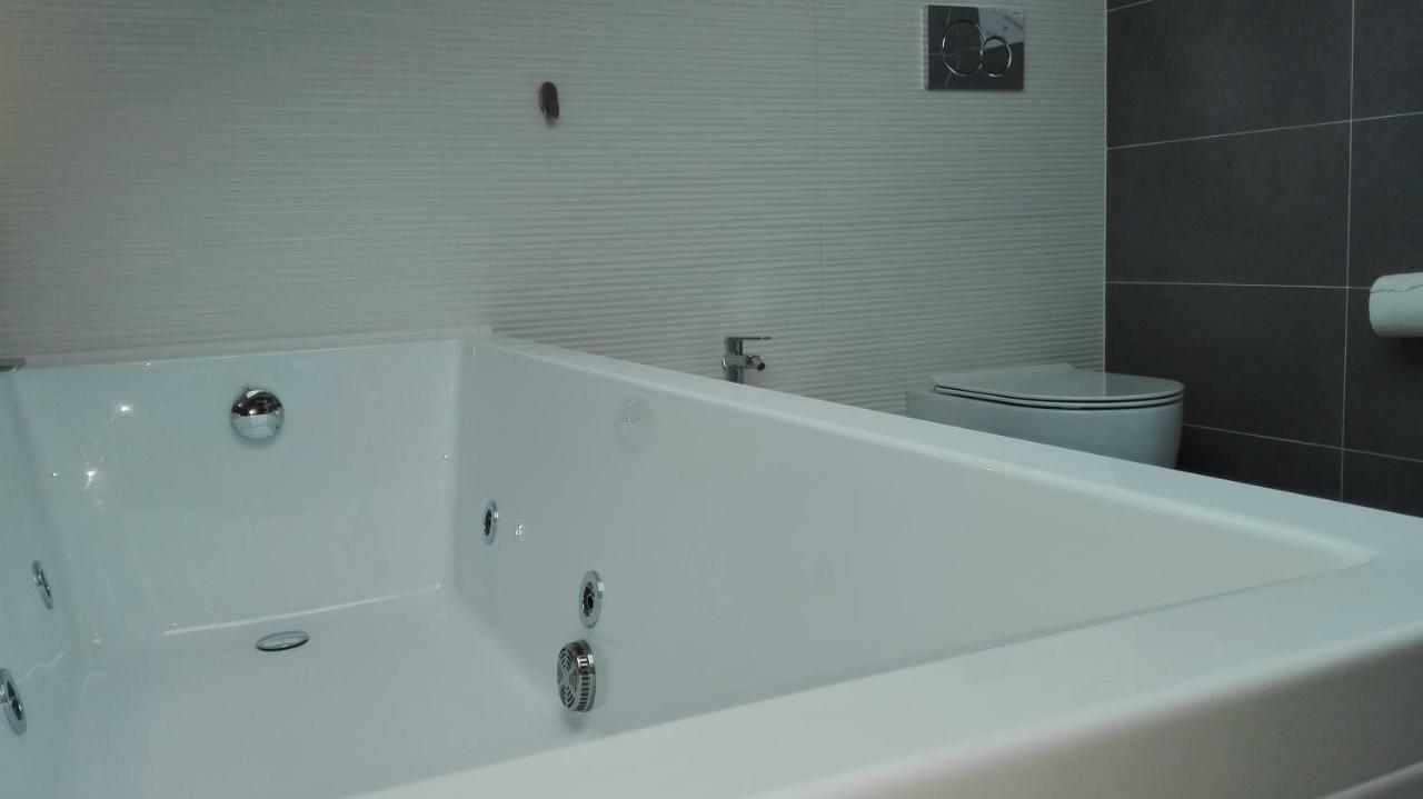 Tivoli Shortlets - Catania Hotel San Gregorio di Catania Bagian luar foto